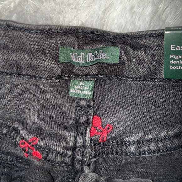 Wild Fable Black Jean Shorts - Picture 4 of 4